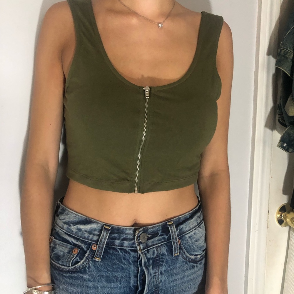 Zip up crop too